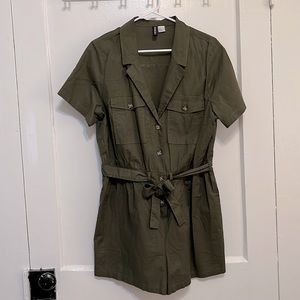 H&M Romper never worn!